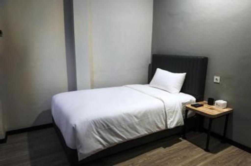 פאלמבאנג Oyo 568 Rajawali Homestay מראה חיצוני תמונה