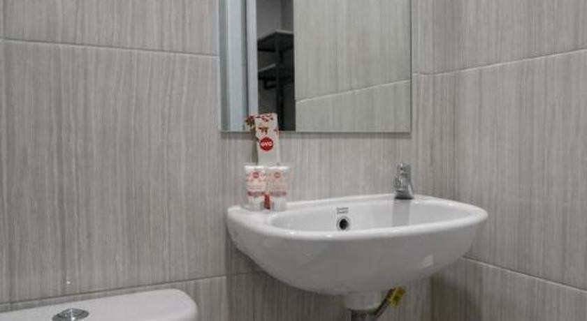 פאלמבאנג Oyo 568 Rajawali Homestay מראה חיצוני תמונה
