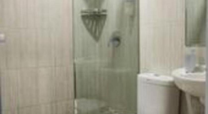 פאלמבאנג Oyo 568 Rajawali Homestay מראה חיצוני תמונה