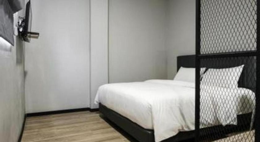 פאלמבאנג Oyo 568 Rajawali Homestay מראה חיצוני תמונה