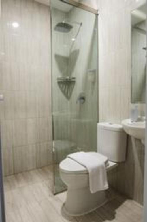פאלמבאנג Oyo 568 Rajawali Homestay מראה חיצוני תמונה